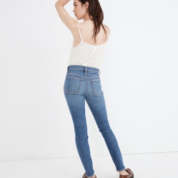 Madewell Mid Rise Skinny Jeans - Picture 4 of 12